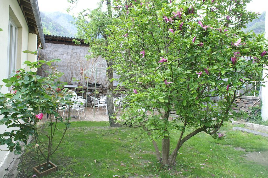 Hotel Celeste Bagneres-de-Luchon Exterior photo